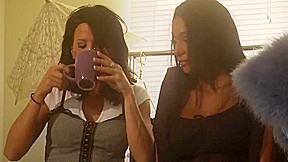 De got her lesbian partner get her pussy wet and drink the dripping juice