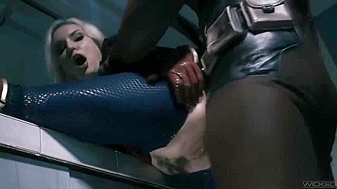 Deadpool Fucks Captain Marvel Hard Chubby S