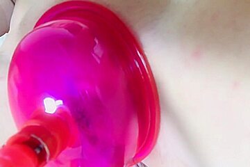 Dee Uses Her Pussy Pump