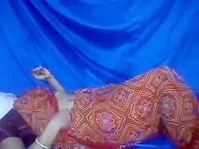 Deshi Infian Bhabi Fucked at Home!