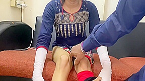 Desi Bhabhi Naukar Se Chudwai ( Aur Chodo ) Hindi Audio
