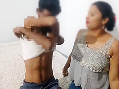 Desi Indian Modern Milf Bhabhi Get Facial And Fucked By Pizza Delivery Boy