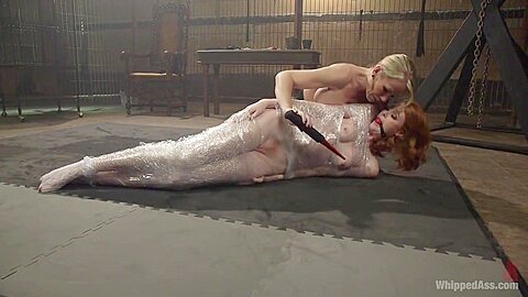 Desperate Sugarbaby Submits To High Powered Milf Lesbian! - Simone Sonay And Nathalie Lawson