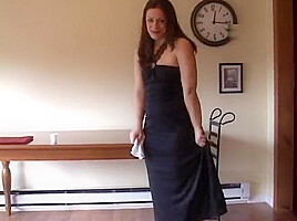 Desperate lady not allowed to relieve herself 02