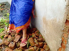 Devar Outdoor Fucking Indian Bhabhi In Abandoned House Ricky Public Sex