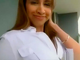 Does anybody know her name? Pls comment