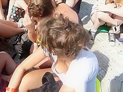 Downblouse on brunette girl