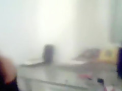 Elle me suce jusqu'a ejac dans la bouche