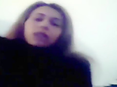 Elle me suce jusqu'a ejac dans la bouche