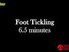 Endurance Tickling 38 Lora Cross - Ticklevideos