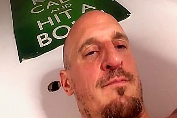 Ex Military Man Relaxed On Webcam With His Huge Cock And Hot Ass With Gay Porn