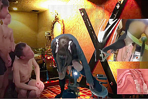 女装　FUCKING MACHINE　四つん這いでアtニー　合成2