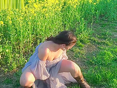 Fair Maiden - Finger Out My Creampie & Cum