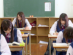 Fingered In Front Of The Classroom - JapansTiniest