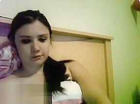 Fingering and masturbating with an electric toothbrush - Omegle dare game