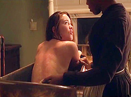 Florence Pugh in Lady Macbeth