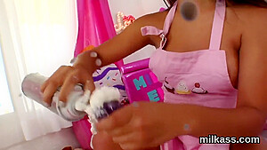 Foxy Lesbians Fill Up Their Enormous Asses With Cream A