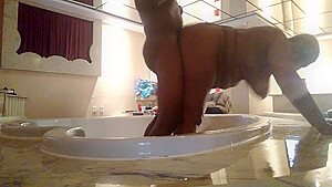 Freaky Ogs Fucking In The Hot Tub