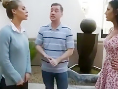 Friendly Neighbors Fuck - August Ames Nicole Aniston