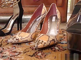 Frisky Nina Elle uses her feet and mouth to please