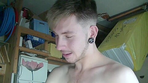 Fucked Barebakc By His Best Friend Sexy Twink - MasculineBoys