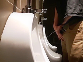 Fucking Hot Compilation Of Uncut Guys Pissing At The Bar