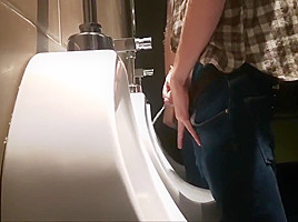 Fucking Hot Compilation Of Uncut Guys Pissing At The Bar