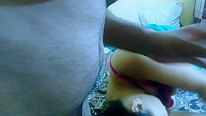 Gaanja Bidi Pila Ker Apni Bhabhi Ko Chudai Kiya Deep Throat