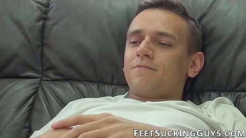 Gabe Russel, Tobias Wares And Connor Jacobs - Kinky Twink Jacob Fucked Raw In Horny Toe Licking Threesome