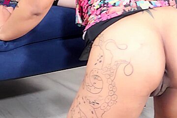 Gaby Succubus In Y Sofia Laru 21 Min