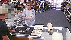 Gay pawnshop threeway for straight poor jock