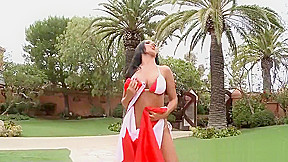 Getting Canadian Pussy outdoors