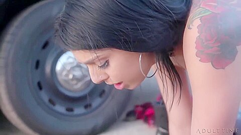 Gina Valentina Honey Gold Teenage Girls Arrested For Vandalism