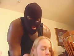 Girl Getting Fucked By Thug
