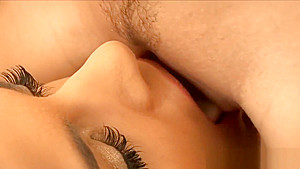 Girl gets pussy licked
