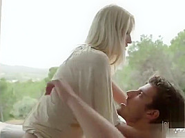 Glamour pussy cum eating