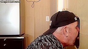 Gloryhole BJ loving gaydaddy sucks cock in amateur video