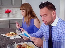 Gorgeous teen 18+ Shavelle Love stretched by lucky stepdad