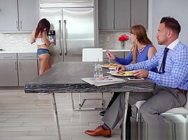 Gorgeous teen 18+ Shavelle Love stretched by lucky stepdad