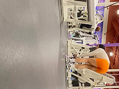 Gym big booty candid