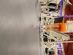 Gym big booty candid