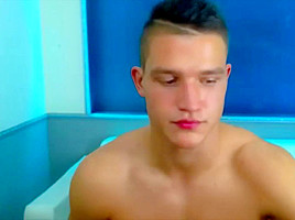 Handsome 18yo Stud With Bubble Butt & Big Dick