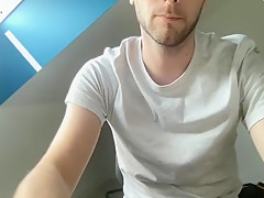 Handsomeguy Showoff His Cock