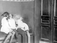 Happy teens 18+ Fuck and Spank Each Other (1920s Vintage)