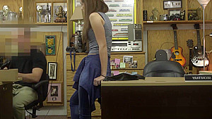 Heeled pawnshop amateur riding for cash