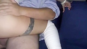 Hermosa Peliroja en Gangbang