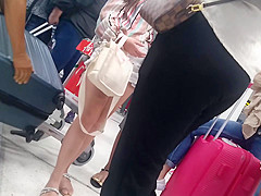 Hidden Beautiful thai girl