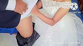 Honey Moon - Sri Lankan Newly Married Couple Leek
