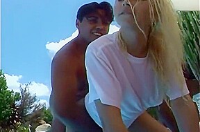 Horny Bitch Analized By The Pool
