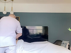 Horny Client Gets Hard During Massage And Seduces The Masseur